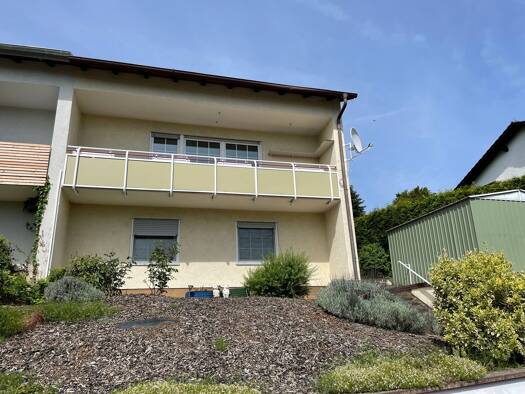 Doppelhaushälfte zum Kauf 465.000 € 5 Zimmer 131 m² 439 m² Grundstück Obernburg 63785