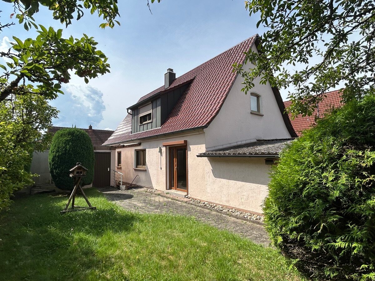 Einfamilienhaus zum Kauf 352.000 € 4 Zimmer 127 m²<br/>Wohnfläche 904 m²<br/>Grundstück Marktheidenfeld Marktheidenfeld 97828