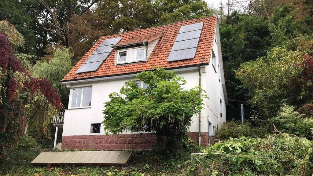 Einfamilienhaus zum Kauf 199.000 € 5 Zimmer 136 m² 1.016 m² Grundstück Melsungen 34212