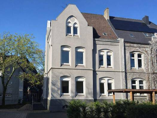 Villa zum Kauf 599.000 € 10 Zimmer 283 m² 557 m² Grundstück frei ab sofort Königstr. 77 Alt-Homberg Duisburg 47198