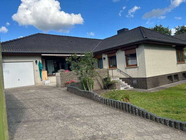 Bungalow zum Kauf 400.000 € 6 Zimmer 149 m² 1.000 m² Grundstück frei ab sofort Wiepenkathen Stade 21684