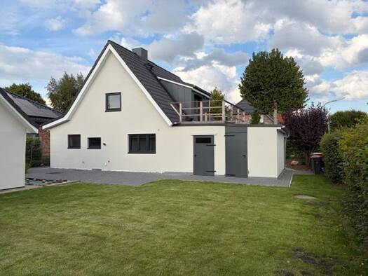 Einfamilienhaus zur Miete 1.400 € 3 Zimmer 97,2 m² frei ab sofort Langenhorn Nord 22415