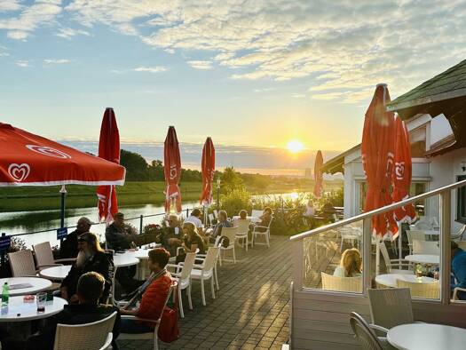 Gastronomie/Hotel zum Kauf 985.000 € 810 m² Grundstück Wien 1220