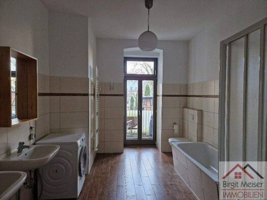 Wohnung zur Miete 1.155 € 4 Zimmer 128,4 m² frei ab sofort Feldstadt Schwerin 19053