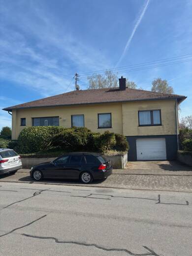 Bungalow zum Kauf 289.997 € 5 Zimmer 127 m² 698 m² Grundstück frei ab sofort Laachstraße 33 Kürrenberg Mayen 56727