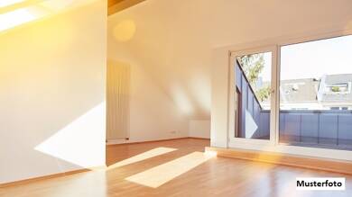 Wohnung zur Zwangsversteigerung 51.500 € 2 Zimmer 42 m² Dorn Waldkirchen 94065