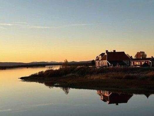 Haus zum Kauf 660.000 € 14 Zimmer 800 m² 5.000 m² Grundstück Skaulo 98204