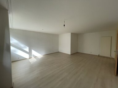 Wohnung zum Kauf 300.000 € 3,5 Zimmer 100 m² 1. Geschoss Eisingen 75239