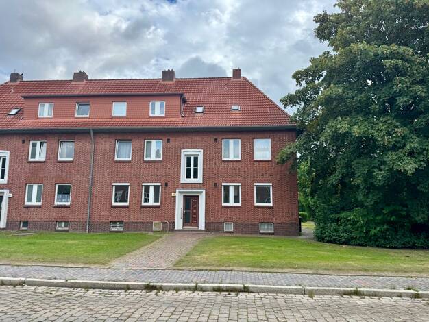 Wohnung zur Miete 370 € 2 Zimmer 45 m² Oldeoogestraße 17 Bant Wilhelmshaven 26382
