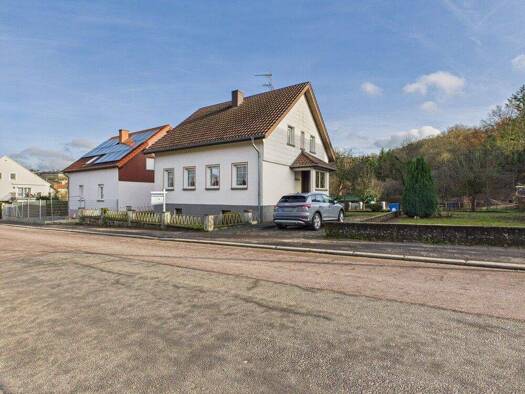 Einfamilienhaus zum Kauf 289.000 € 5 Zimmer 118 m² 1.029 m² Grundstück Irrel 54666