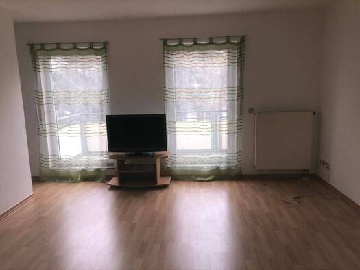 Wohnung zur Miete 374 € 1,5 Zimmer 37,4 m² Geschoss 2/3 frei ab sofort Thekla Leipzig 04349