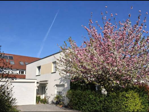 Doppelhaushälfte zum Kauf 725.000 € 5,5 Zimmer 131,5 m² 218 m² Grundstück frei ab 01.01.2027 Endersbach Weinstadt 71384