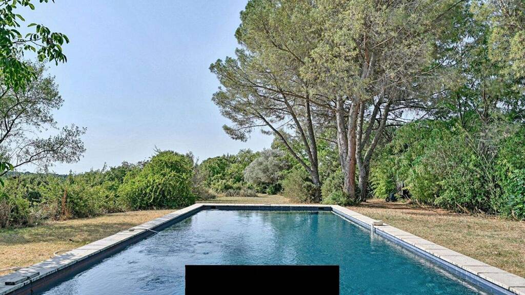 Einfamilienhaus zum Kauf 1.380.000 € 9 Zimmer 246 m² 2.600 m² Grundstück UZES 30700