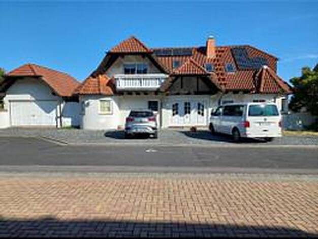 Villa zur Miete 2.500 € 11 Zimmer 400 m² 735 m² Grundstück Buchenweg 2 Sandberg Sandberg 97657