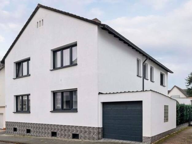 Mehrfamilienhaus zum Kauf 895.000 € 8 Zimmer 242,8 m² 451 m² Grundstück Friedrichsdorf 61381