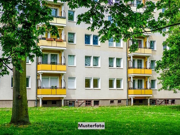 Wohnung zum Kauf 15.400 € 2 Zimmer 68,1 m² Hochheide Homberg / Ruhrort / Baerl 47198