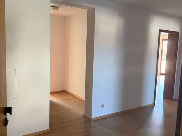 Wohnung zur Miete 1.200 € 3 Zimmer 96 m² Geschoss 3/3 frei ab sofort Leutershausen Hirschberg an der Bergstraße 69493