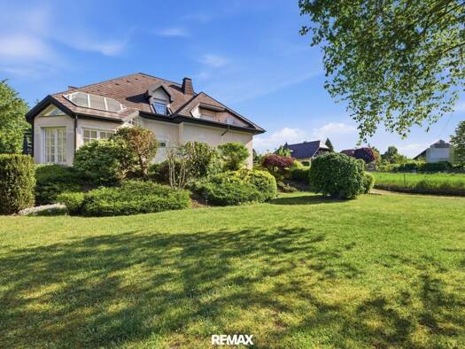Einfamilienhaus zum Kauf 698.000 € 6,5 Zimmer 198 m² 930 m² Grundstück Hollabrunn 2020