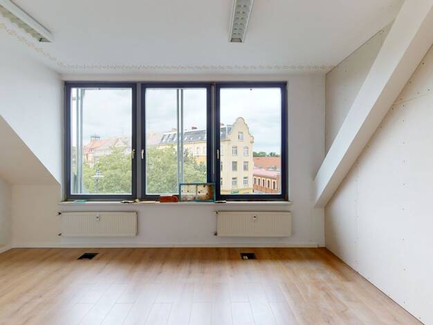 Studio zur Miete 899 € 2 Zimmer 113 m² 3. Geschoss Friedrichplatz 11 Torgau Torgau 04860