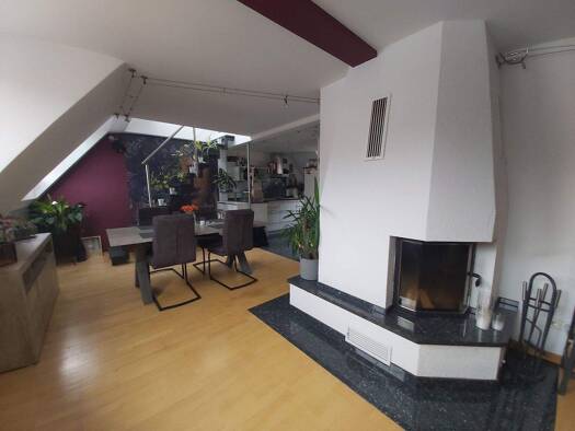 Wohnung zur Miete 800 € 2 Zimmer 2. Geschoss frei ab sofort Münster Stuttgart 70376