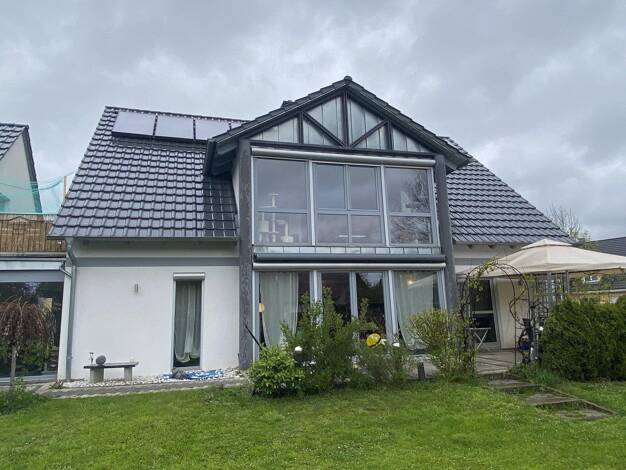 Mehrfamilienhaus zur Miete 980 € 4 Zimmer 115 m² 950 m² Grundstück frei ab 01.11.2026 Hirschaid Hirschaid 96114