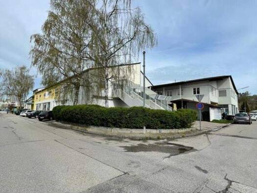 Sonstiges zum Kauf als Kapitalanlage geeignet 5.000.000 € 4.215 m² Vöcklabruck 4840