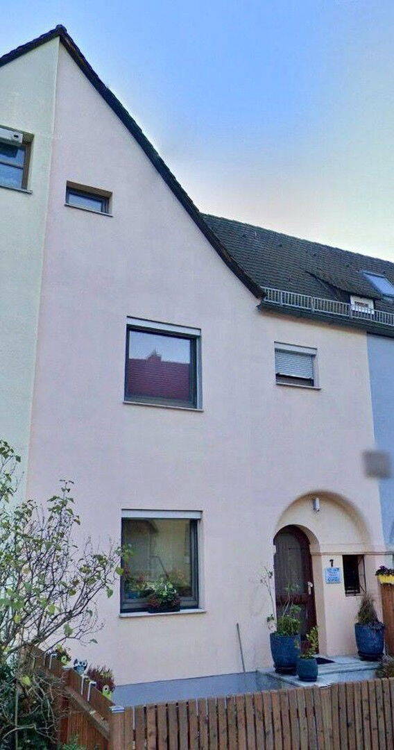 Reihenmittelhaus zum Kauf provisionsfrei 529.000 € 4 Zimmer 128 m²<br/>Wohnfläche 305 m²<br/>Grundstück Ziegelstein Nürnberg 90411