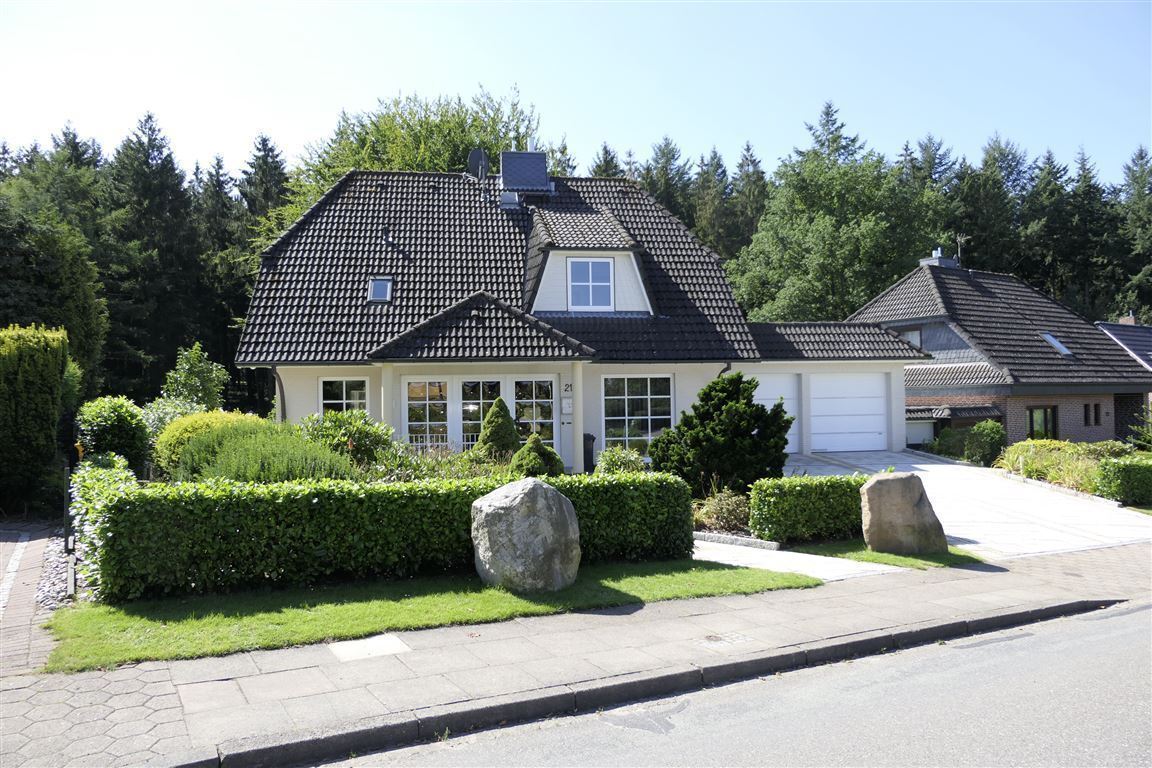 Einfamilienhaus zum Kauf 990.000 € 5 Zimmer 156 m²<br/>Wohnfläche 1.437 m²<br/>Grundstück Alvesen Rosengarten , Kr Harburg 21224