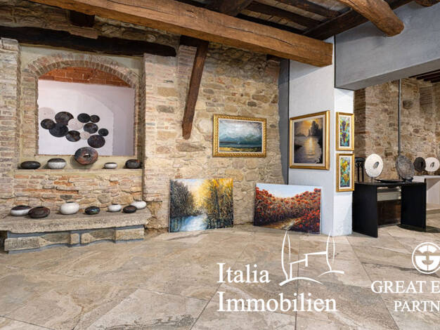Wohnung zum Kauf 549.000 € 9 Zimmer 405 m² Montepulciano 53045