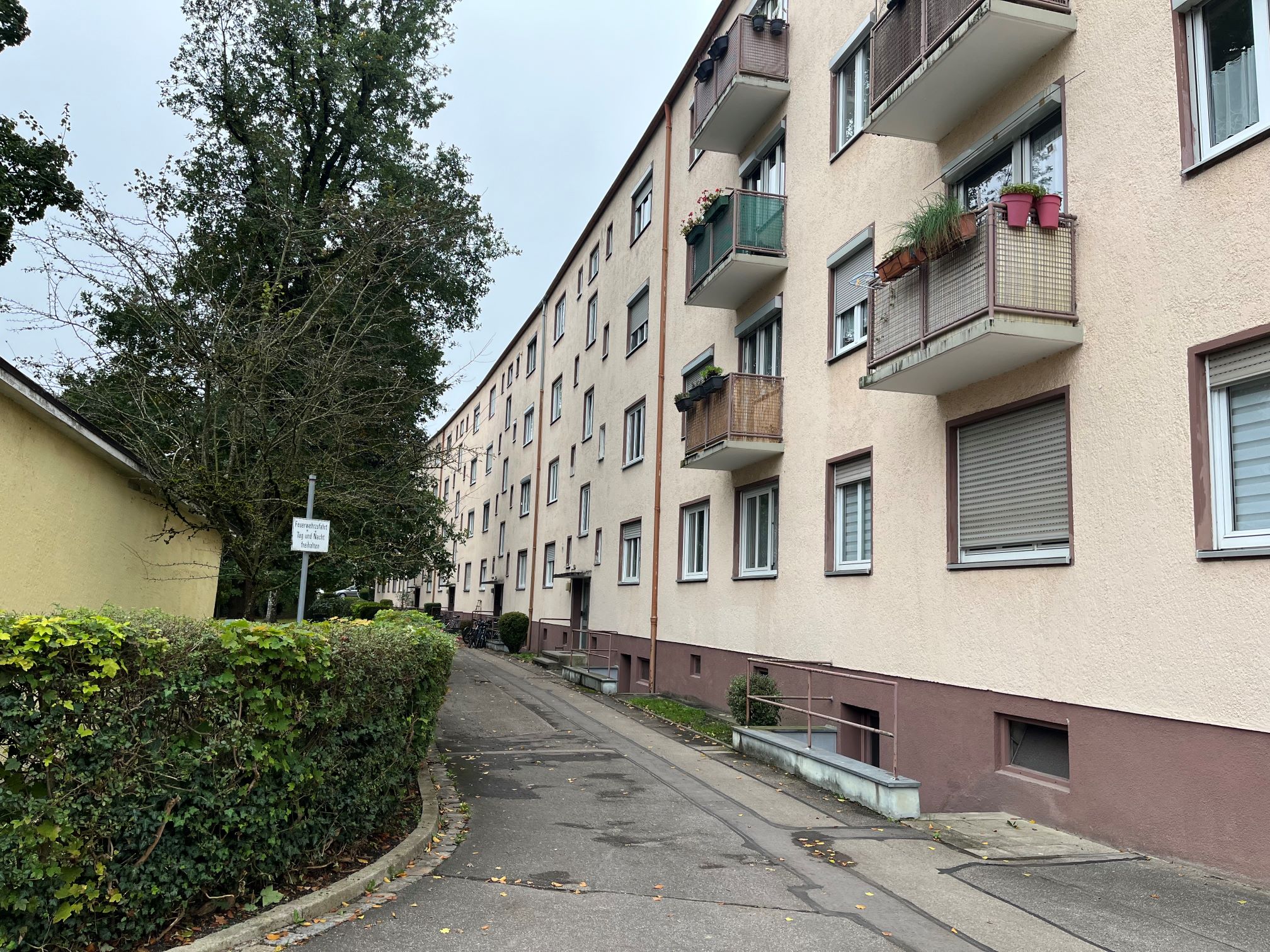 Studio zum Kauf 159.000 € 2 Zimmer 46 m²<br/>Wohnfläche 3.<br/>Geschoss Flemingstraße 10 Göggingen - Nordost Augsburg 86199