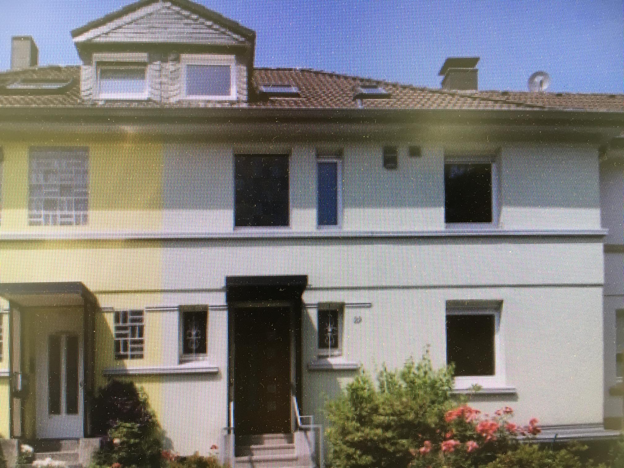 Reihenmittelhaus zum Kauf provisionsfrei 399.000 € 5 Zimmer 145 m²<br/>Wohnfläche 357 m²<br/>Grundstück Foche - Demmeltrath - Fuhr Solingen 42719