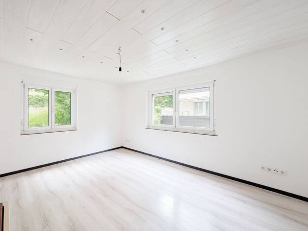 Wohnung zum Kauf 199.000 € 4 Zimmer 83 m² 1. Geschoss Welzheim 73642