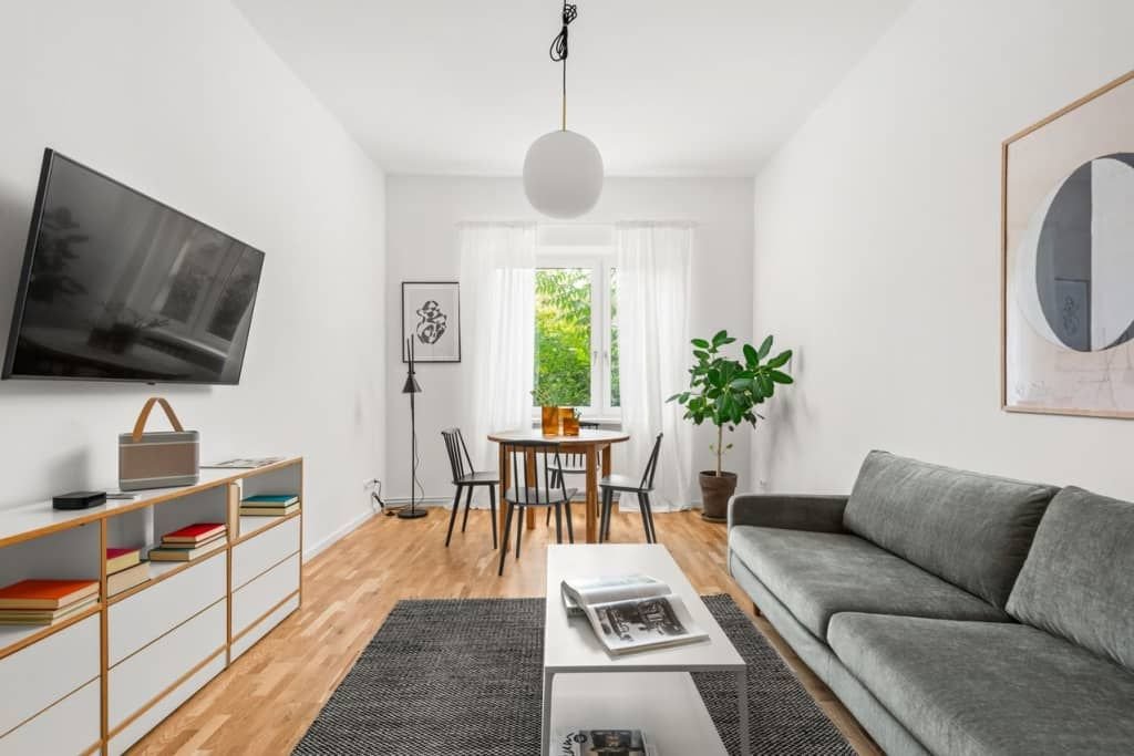 Wohnung zur Miete Wohnen auf Zeit 1.790 € 3 Zimmer 60 m²<br/>Wohnfläche 09.04.2025<br/>Verfügbarkeit Nansenstraße Neukölln Berlin 12047