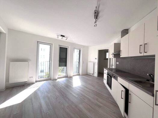 Wohnung zur Miete 830 € 2 Zimmer 65 m² 2. Geschoss Steinbühl Nürnberg 90443