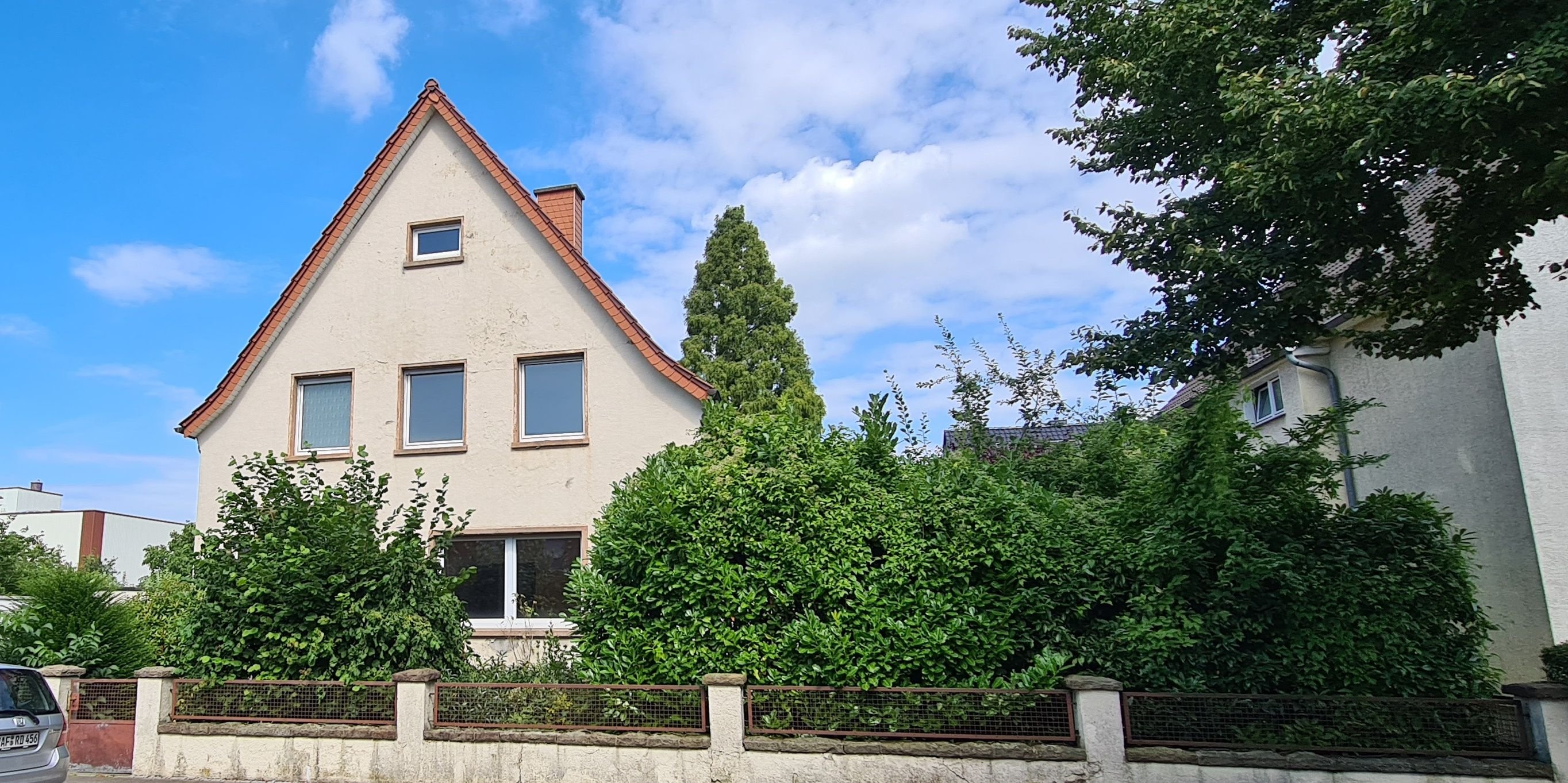 Mehrfamilienhaus zum Kauf provisionsfrei 345.000 € 8 Zimmer 176 m²<br/>Wohnfläche 671 m²<br/>Grundstück ab sofort<br/>Verfügbarkeit Östliche Stadtmitte Ahlen 59229