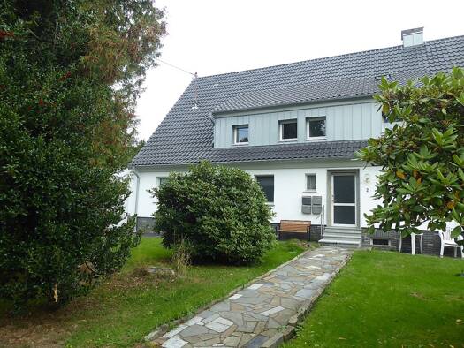 Wohnung zur Miete 495 € 2 Zimmer 62 m² frei ab sofort Heidberg Reichshof / Heidberg 51580