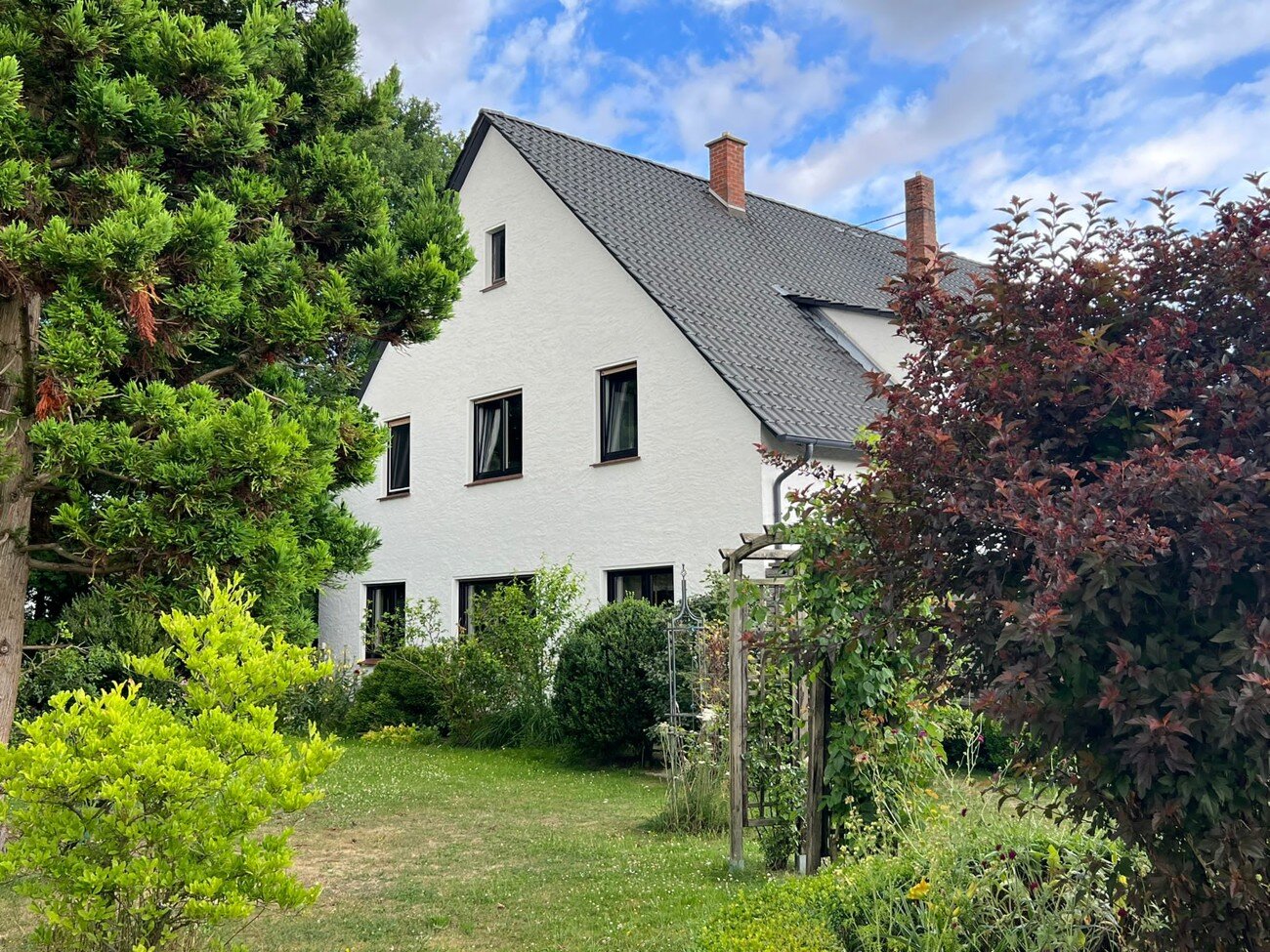 Einfamilienhaus zum Kauf 339.000 € 10 Zimmer 250 m²<br/>Wohnfläche 2.479 m²<br/>Grundstück Alswede Lübbecke 32312