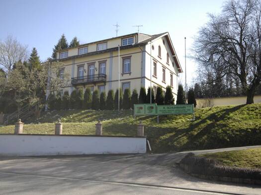 Wohnung zur Miete 1.500 € 5 Zimmer 185 m² Geschoss 1/3 frei ab sofort Heidelberger Straße 70 Reichelsheim Reichelsheim (Odenwald) 64385