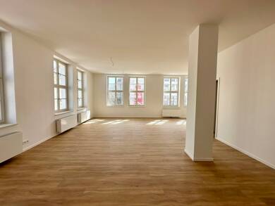 Wohnung zur Miete 1.383 € 3 Zimmer 98,8 m² 1. Geschoss frei ab 01.06.2025 Landau Landau in der Pfalz 76829