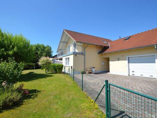 Einfamilienhaus zum Kauf 399.000 € 4 Zimmer 124 m² 813 m² Grundstück Tattenbacher Weg 2 Johanniskirchen 84381