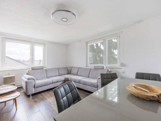 Wohnung zur Miete 1.150 € 3 Zimmer 70 m² frei ab 01.12.2026 Kirchheim am Neckar 74366