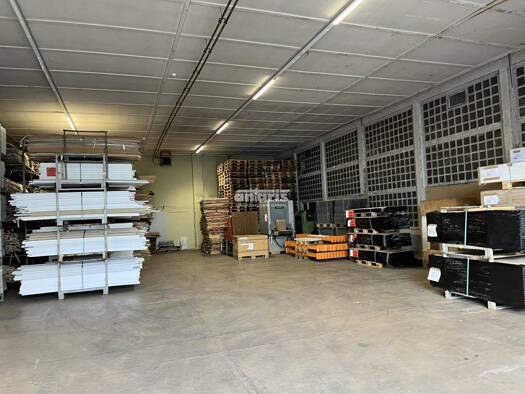 Lagerhalle zur Miete 348 m² Lagerfläche teilbar ab 348 m² Gehren Ilmenau OT Gehren 98694