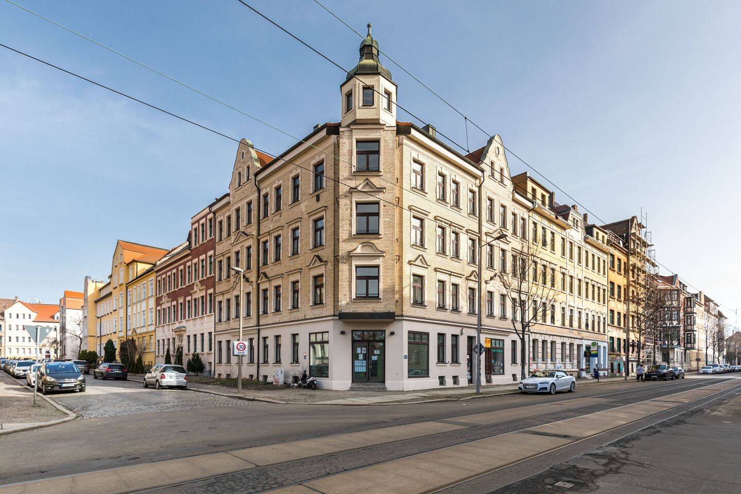 Property thumbnail 6