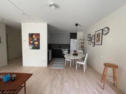 Wohnung zur Miete 700 € 2 Zimmer 77 m² frei ab sofort Südstadt Karlsruhe 76137