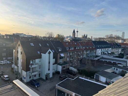 Maisonette zur Miete 1.395 € 2 Zimmer 60 m² Geschoss 4/5 frei ab sofort Fleischmengergasse 17 Altstadt-Süd Köln 50676