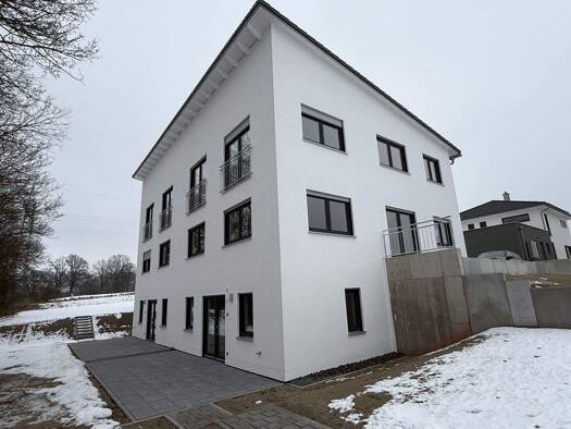 Doppelhaushälfte zum Kauf - Erstbezug 698.000 € 7,5 Zimmer 172 m² 440 m² Grundstück frei ab sofort Irchenrieth 92699
