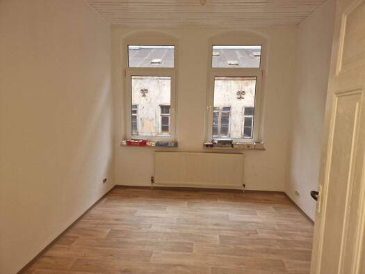 Wohnung zur Miete 750 € 2 Zimmer 65 m² 2 Geschosse frei ab 01.05.2026 Nürnberger Straße 102 Innenstadt Fürth 90762
