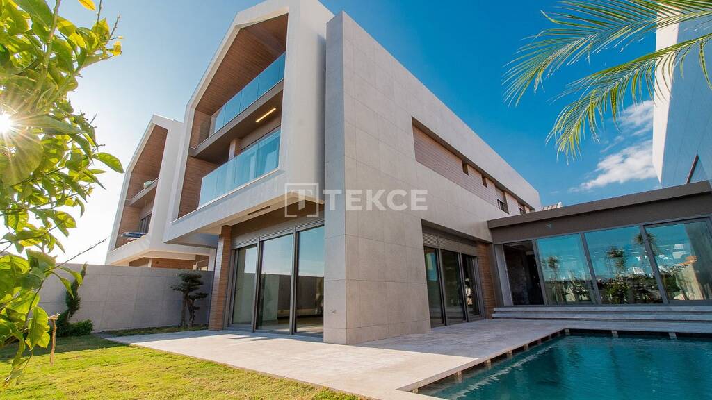 Doppelhaushälfte zum Kauf 1.560.000 € 7 Zimmer 400 m² 6.641 m² Grundstück Antalya 07230