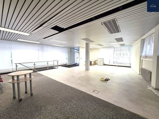 Bar/Café zur Miete 2.200 € 232 m² Gastrofläche Kornwestheim 70806