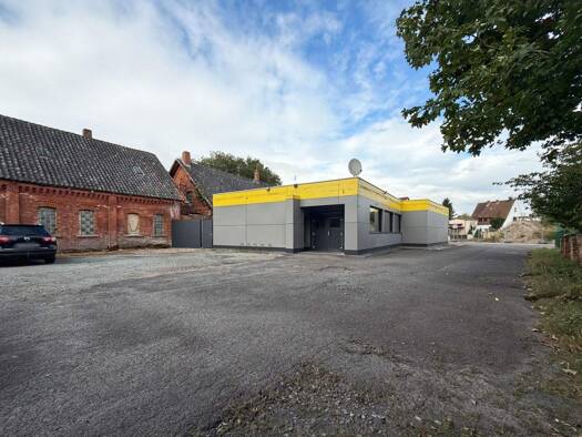 Land-/Forstwirtschaft zur Miete 2.000 € Von-Kronenfeldt-Straße 7 Hoya 27318